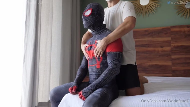 Controlling the straight male Spider-Man with hairy huge penis - Wanke Video